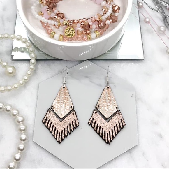 Savvy Bling Jewelry - ✨NEW✨Mini Rose Gold Rain Fringe Earrings!!